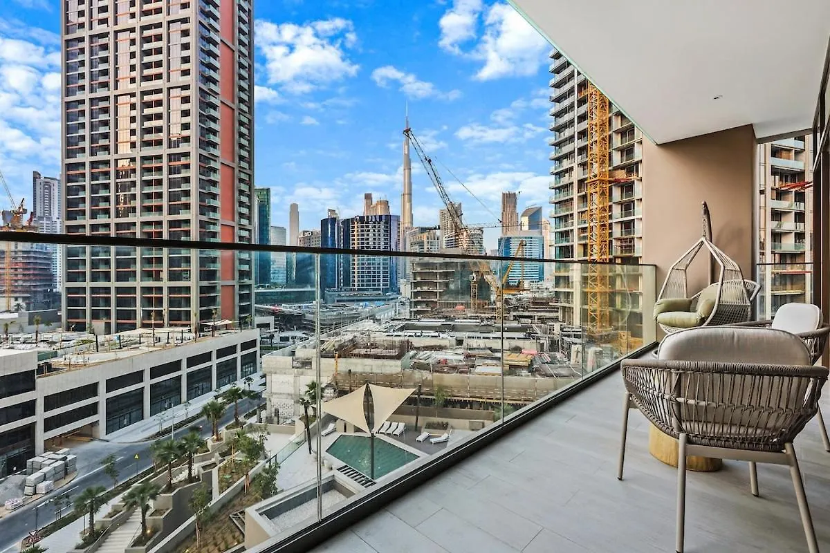 Apartment First Class 1Br Unmatched Burj Khalifa Views Dubai United Arab Emirates